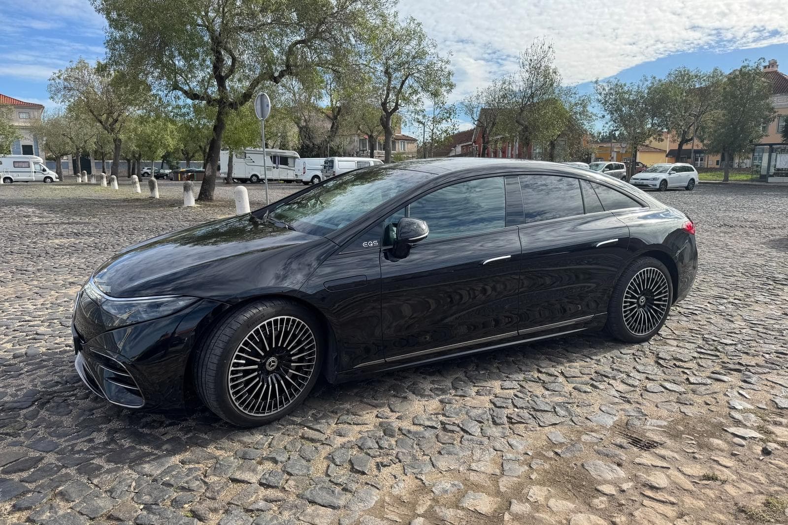 Mercedes-Benz EQS