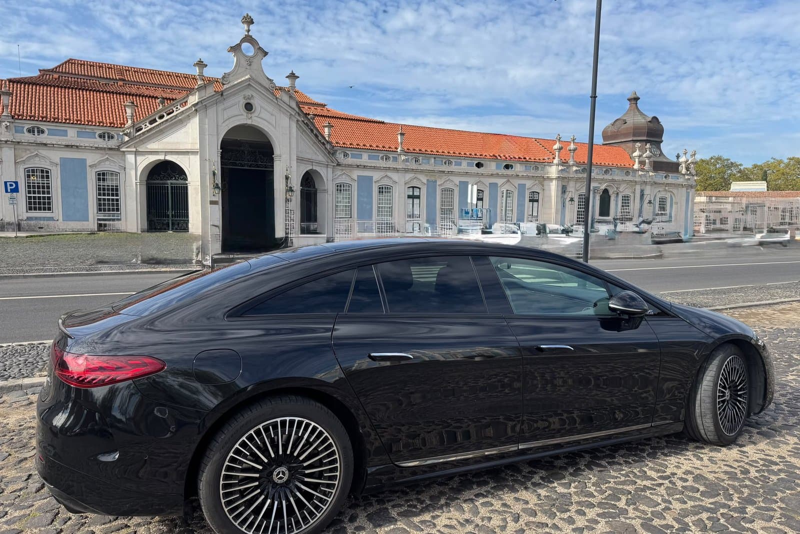 Mercedes-Benz EQS